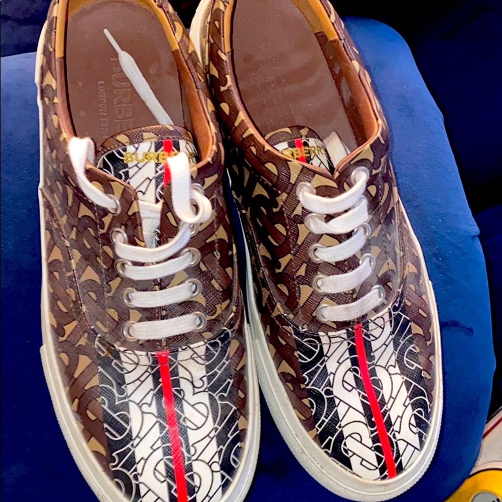Burberry Sneakers